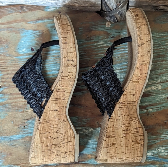 Grazie Sugar Skull Cork Wedges - Picture 11 of 11